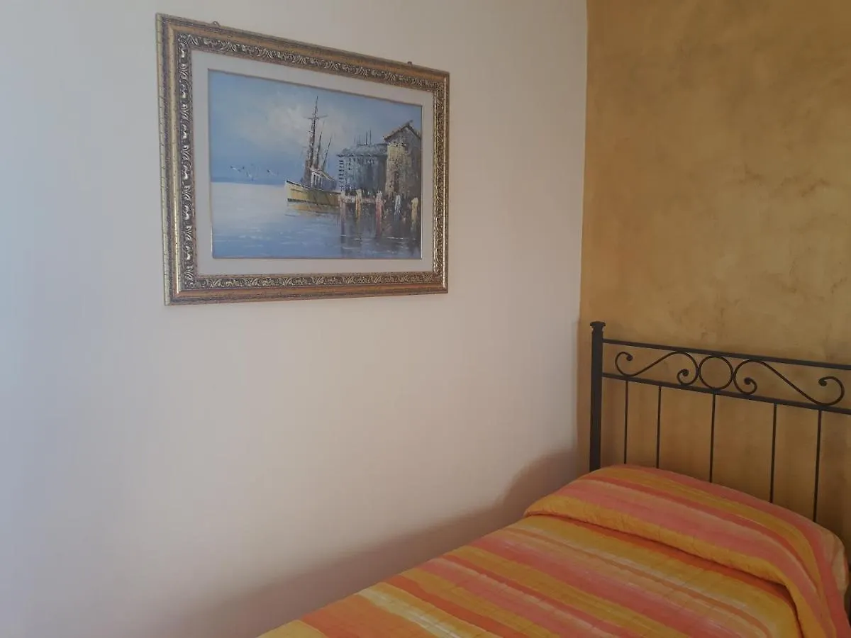 L'Antico Faro Bed & Breakfast Castelsardo 0*,